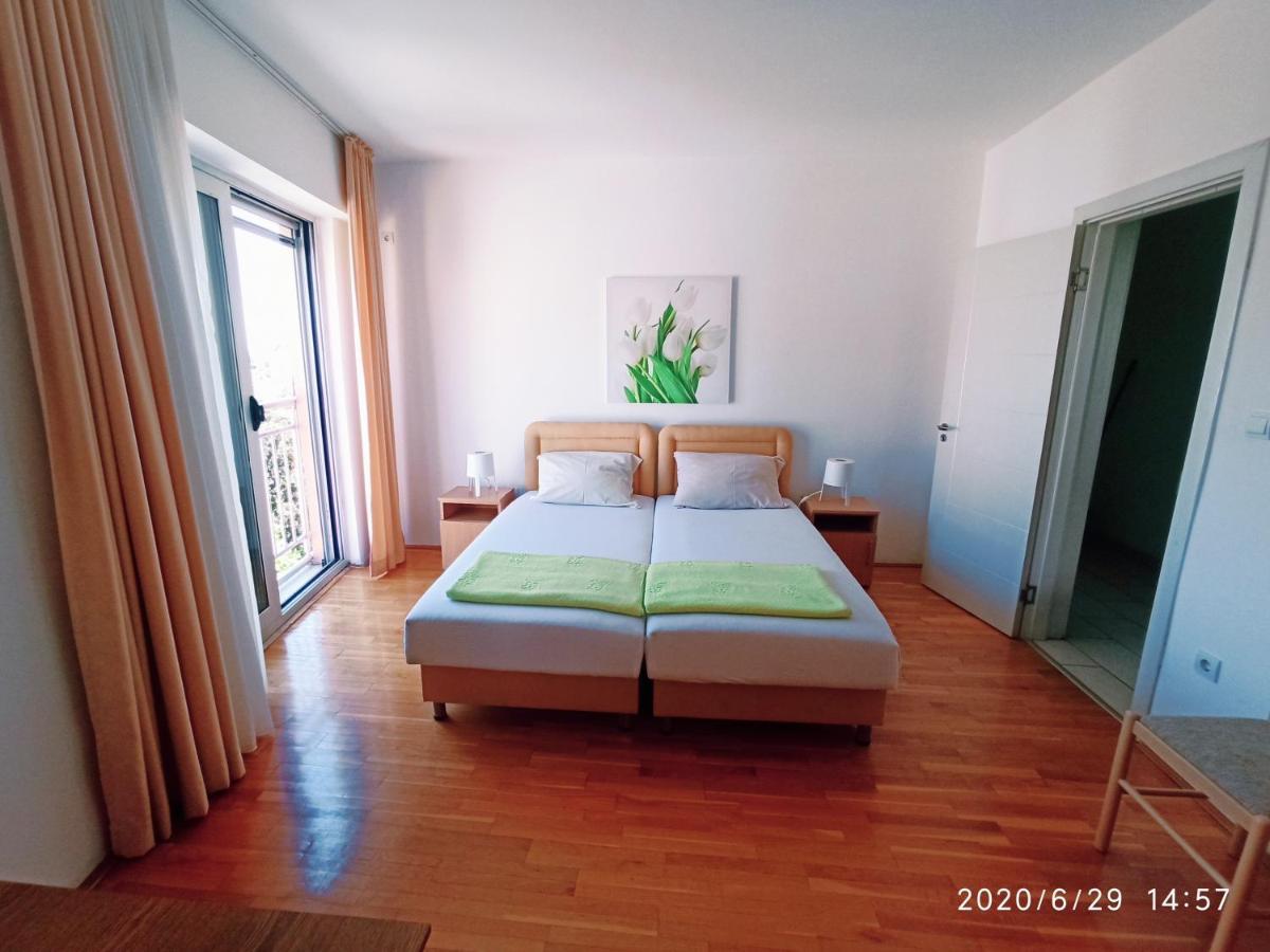 Apartments Mitende بودفا المظهر الخارجي الصورة