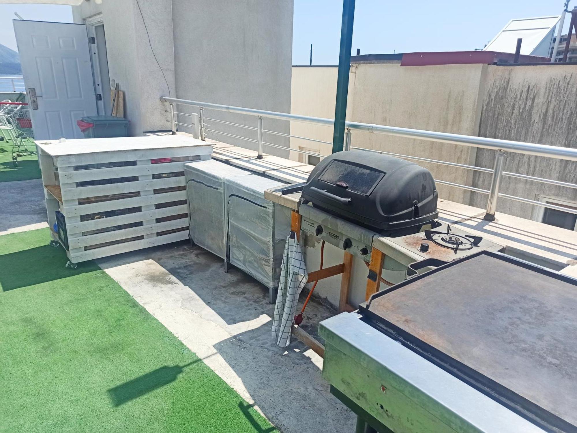 Apartments Mitende بودفا المظهر الخارجي الصورة
