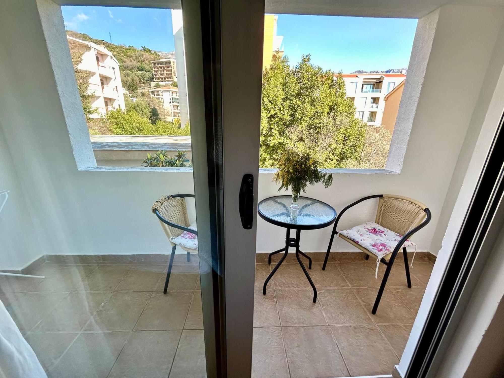 Apartments Mitende بودفا المظهر الخارجي الصورة