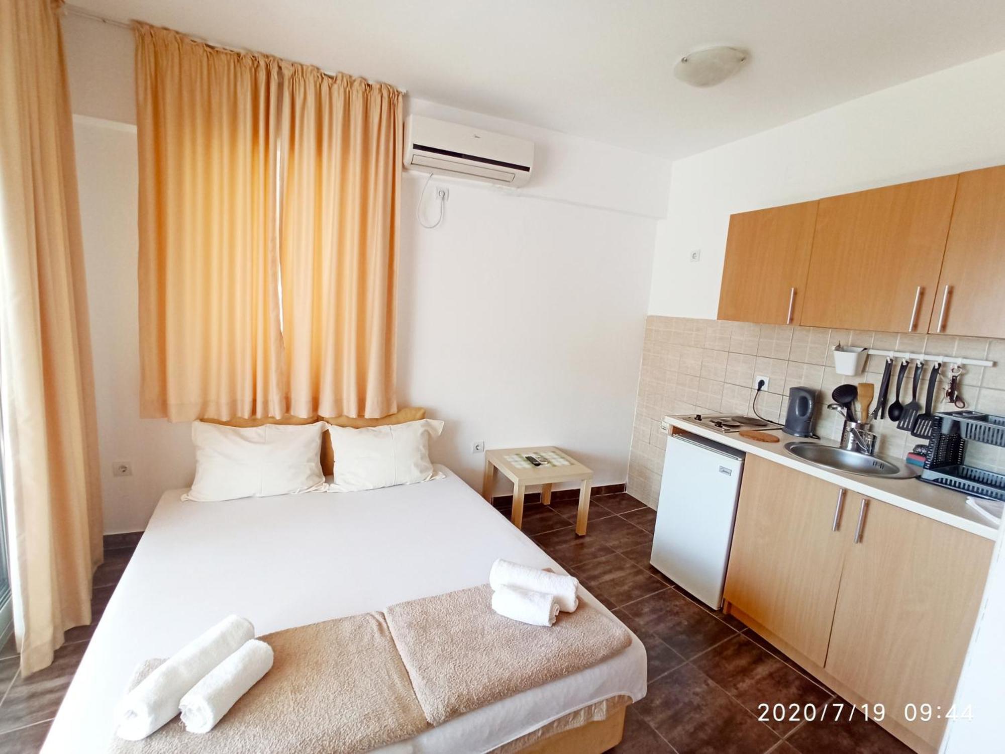 Apartments Mitende بودفا الغرفة الصورة