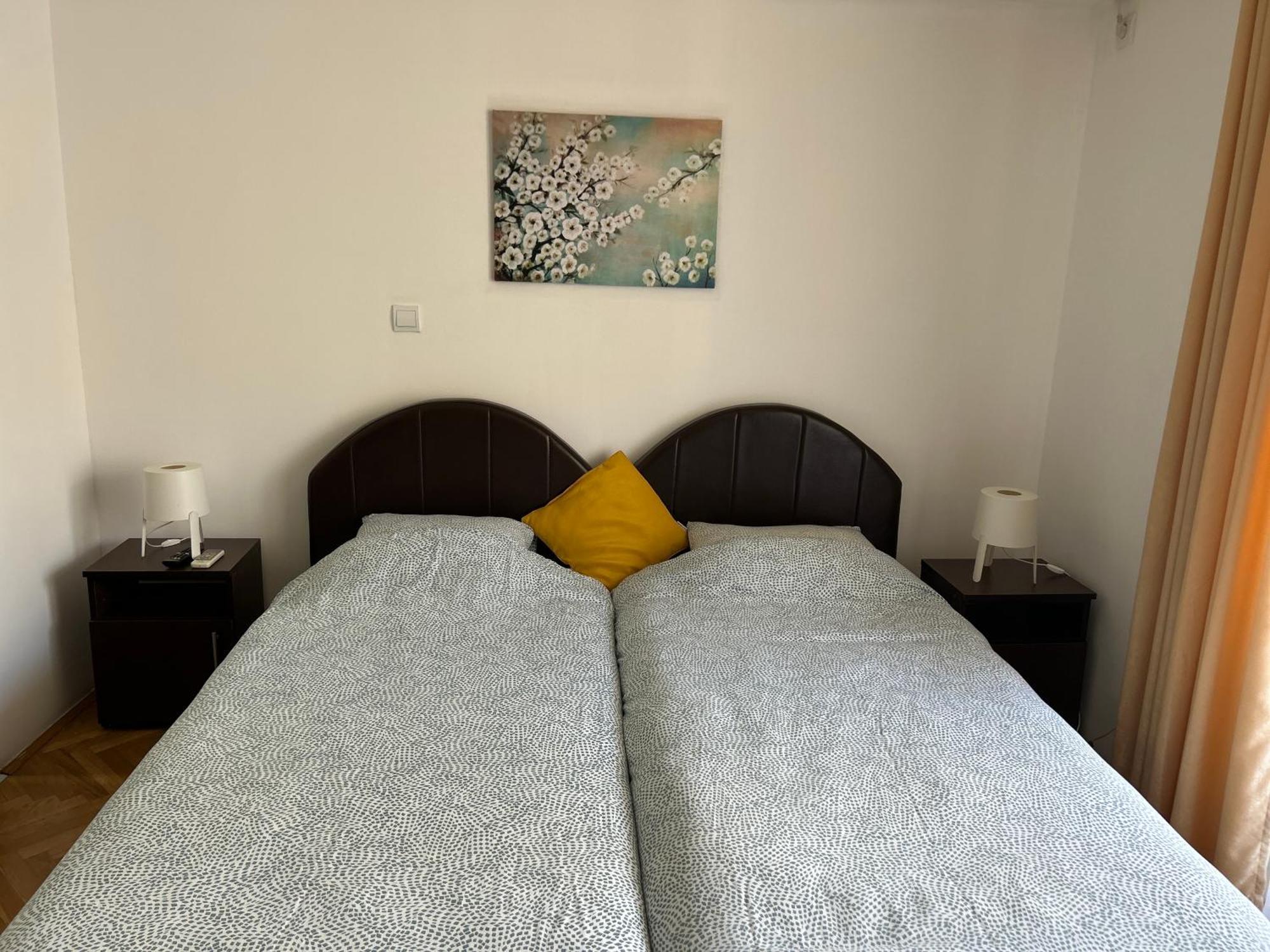 Apartments Mitende بودفا المظهر الخارجي الصورة